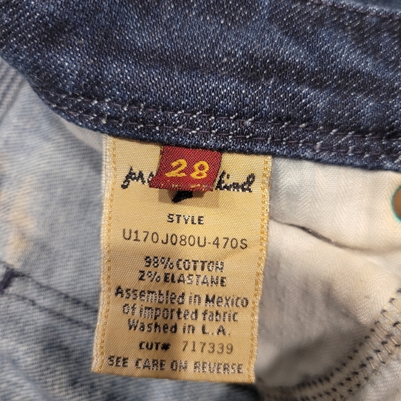7 for All Mankind Jeans 28 - Picture 5 of 8